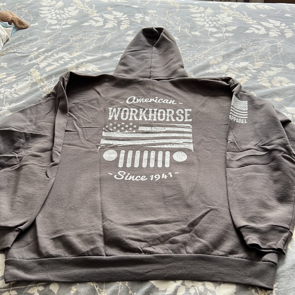 Nineline hoodie. Size large. Grey